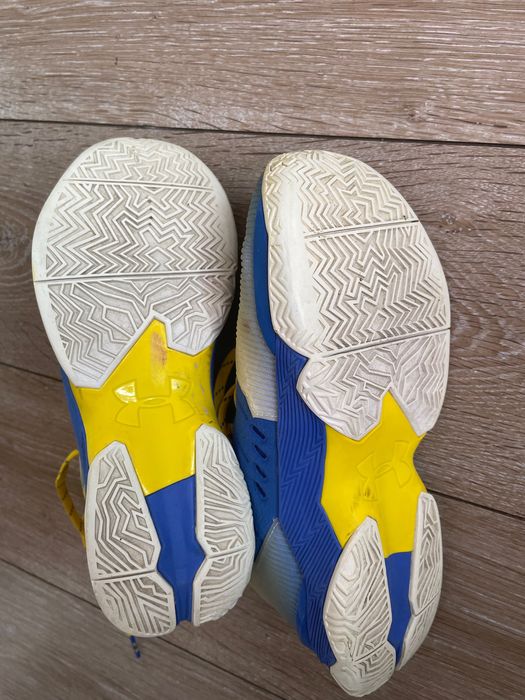 Armour Curry 2.5 “73-9”