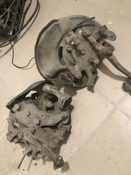 Запчасти на мерседес 190