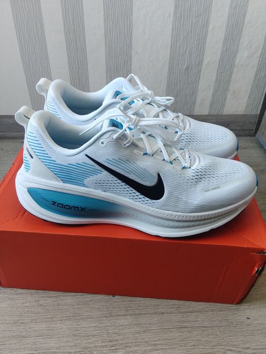 Нови маратонки NIKE