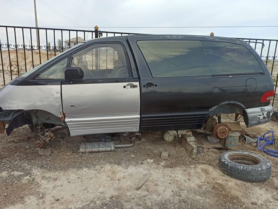 Тойота люсида по запчасти