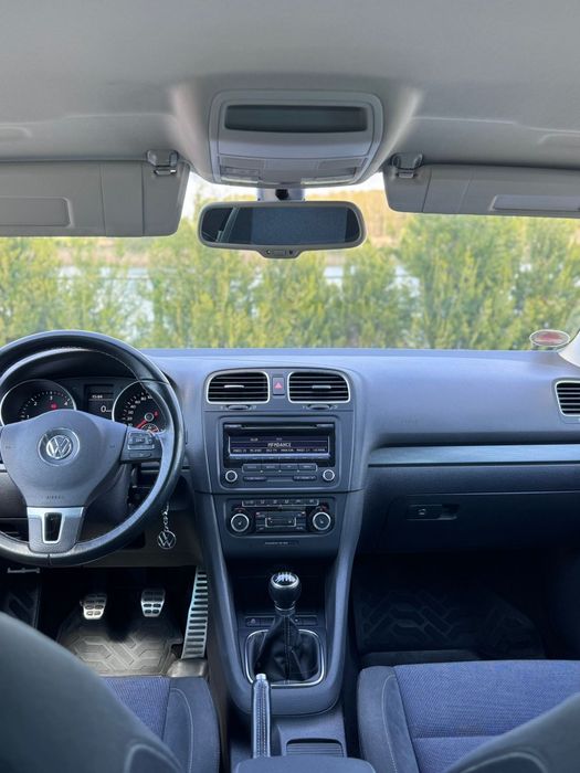 VOLKSWAGEN Golf 2012 — imagine 5