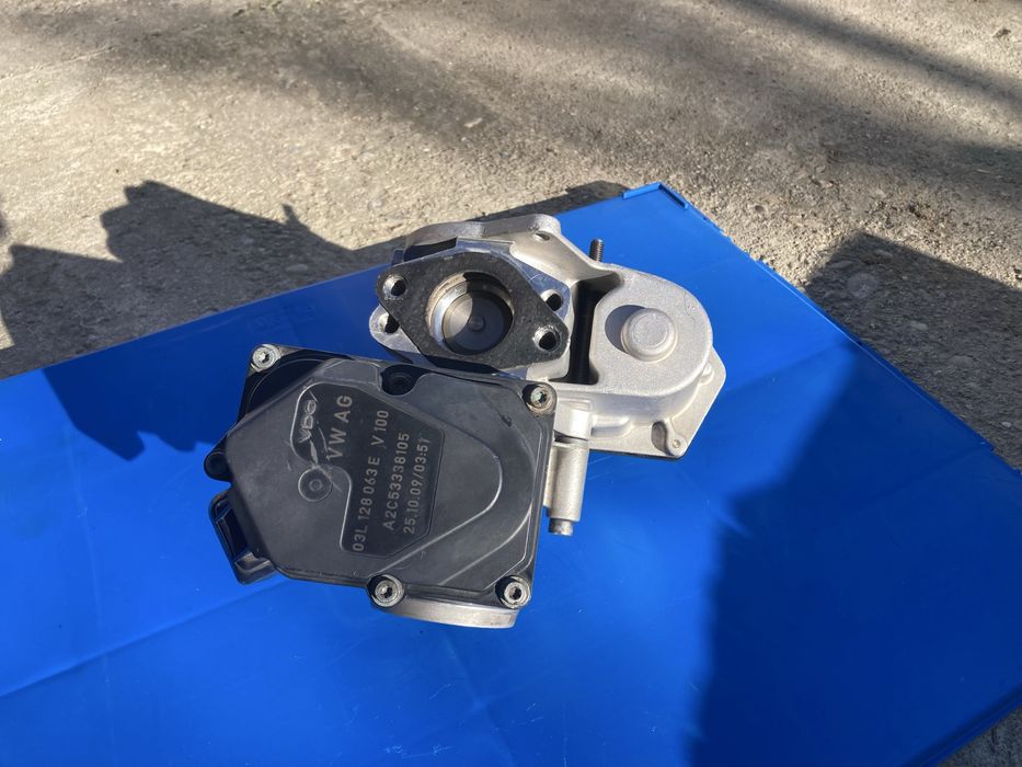 Turbina injectoare egr ambreaj clapeta piese motor  20 tdi euro 5