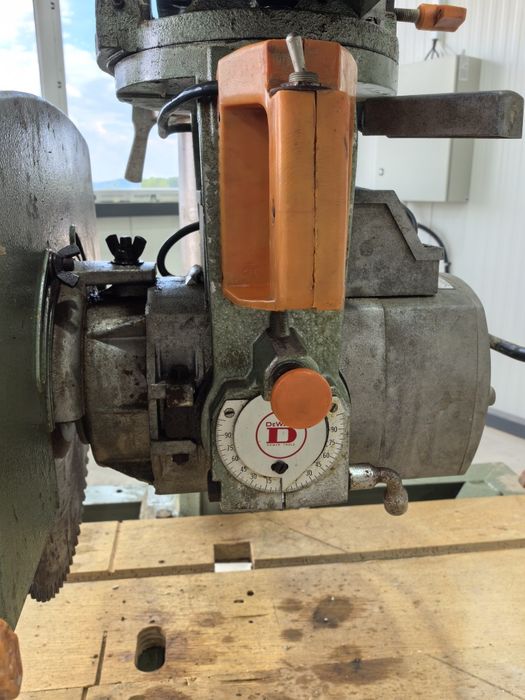 Пендула тип радиал на 1000 мм мотор 3 кв трифазен диск 350 мм