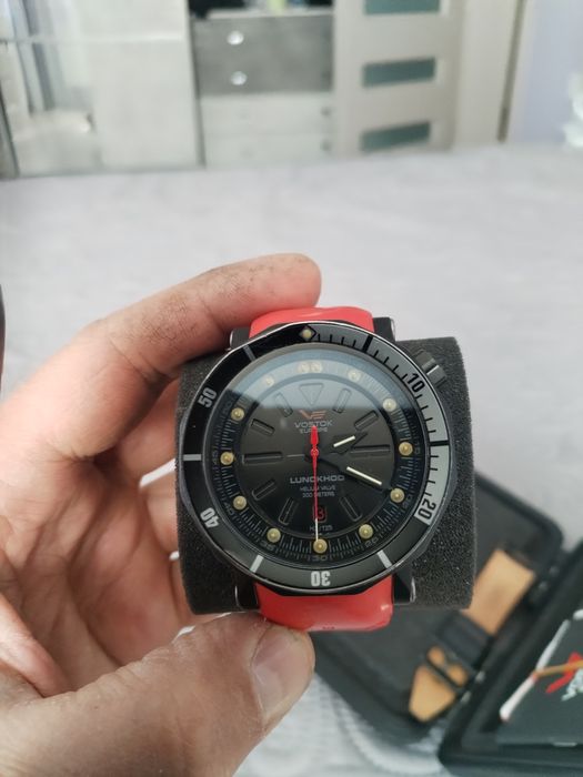 Продавам Vostok lunokhod