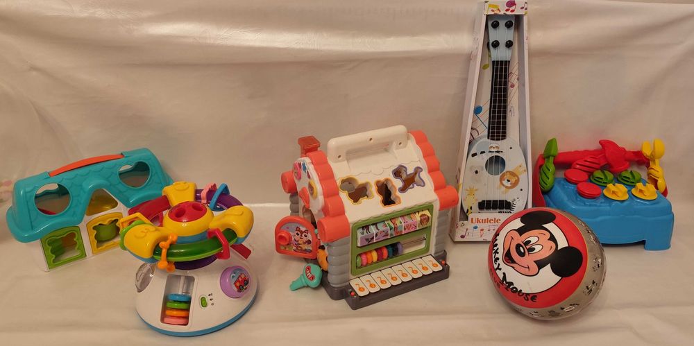 Лотове детски играчки - музикални, дървени, монтесори и книжки
