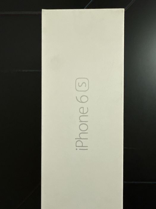 Продам iPhone 6s и 4