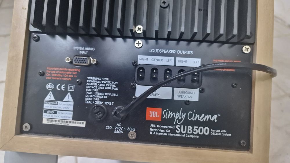 Саб JBl оригинал без ресивера