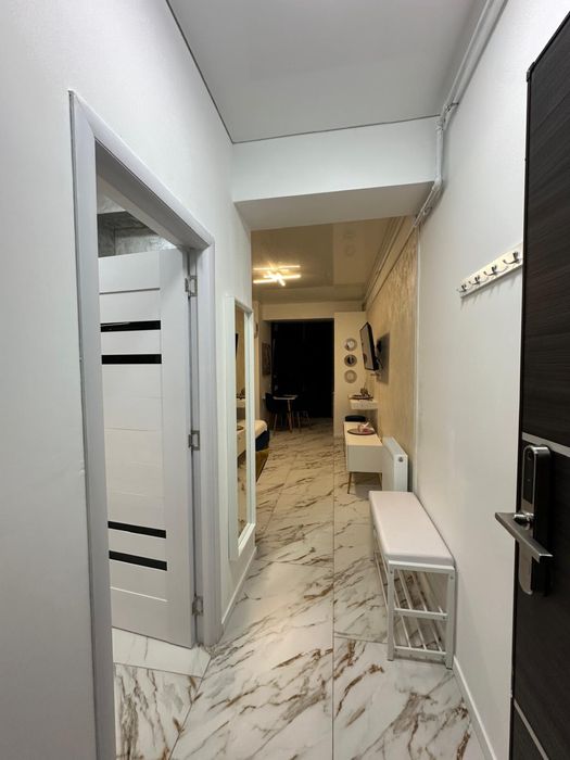 Studio de lux Azimuth – Stefan Building / Proprietar