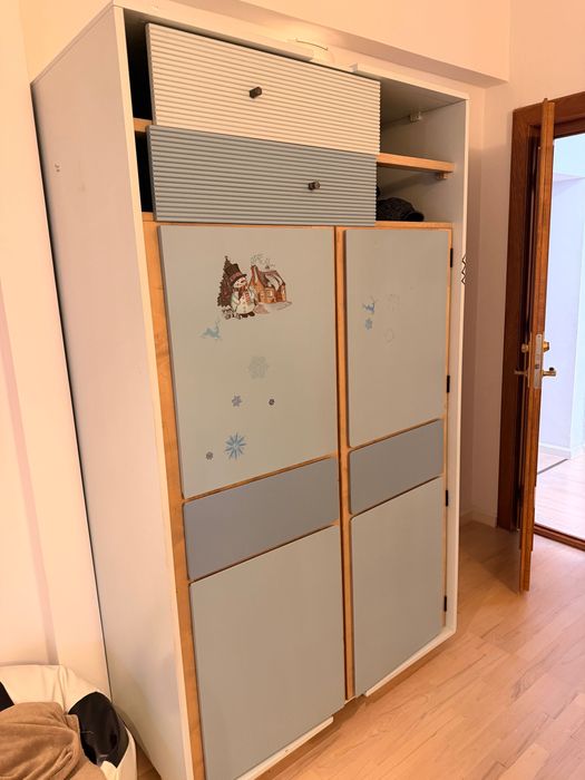 Dulap mobilier copiii lemn masiv
