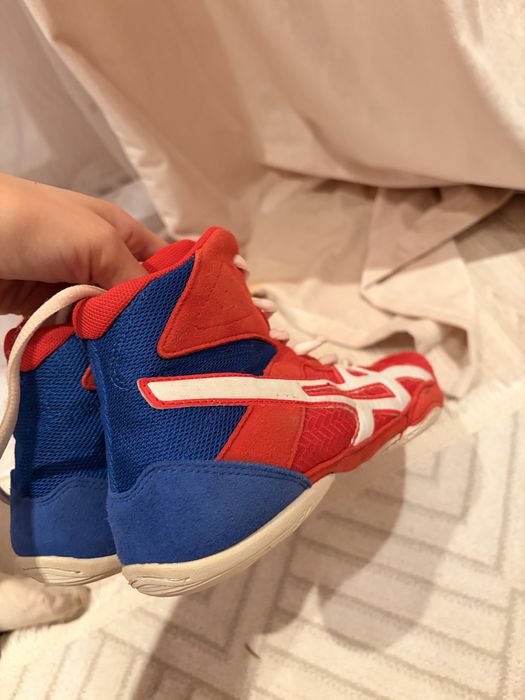 Борцовки почти новый одевал 1раз