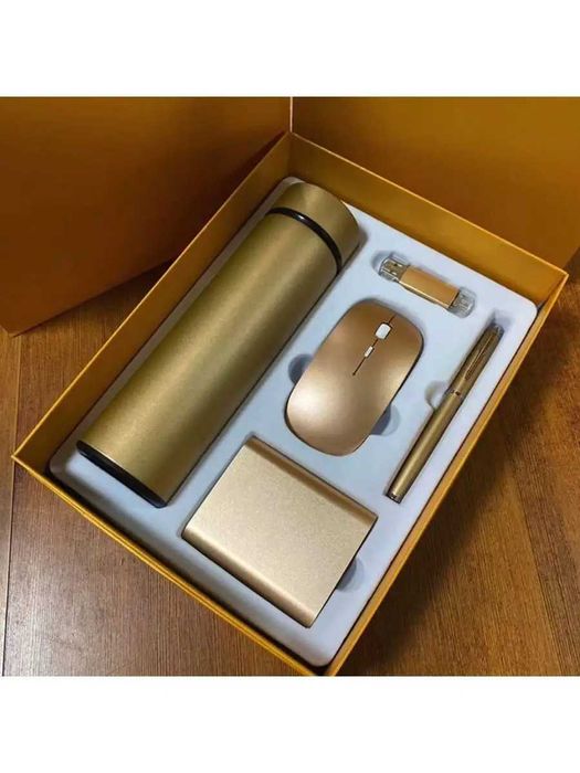 Набор Блокнот, Флешка, Повербанк — Идеальный Подарок Для Бизнеса