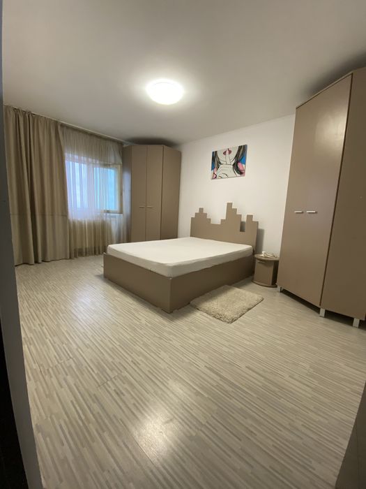 Apartament de inchiriat