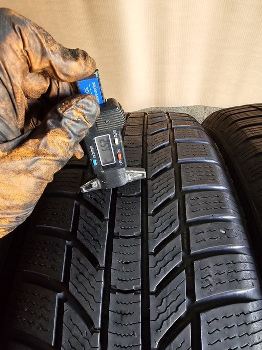 4 anvelope iarna 215 65 17 Continental 2022 6mm