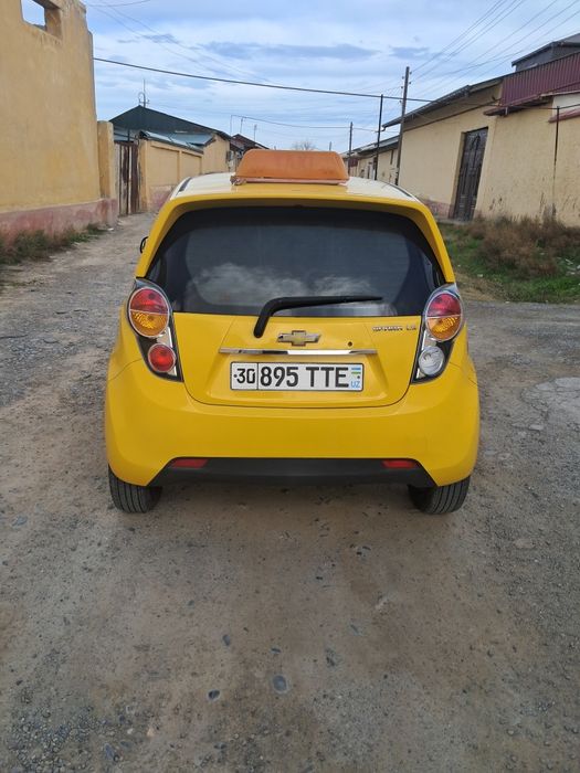 Шефралет спарк 2012