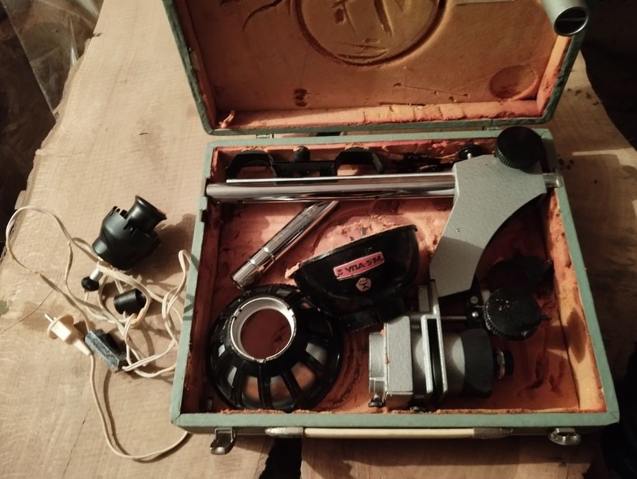 Фотоувеличитель УПА-5М продам