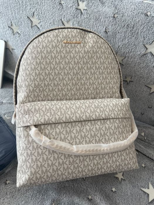 Новый рюкзак от Michael Kors