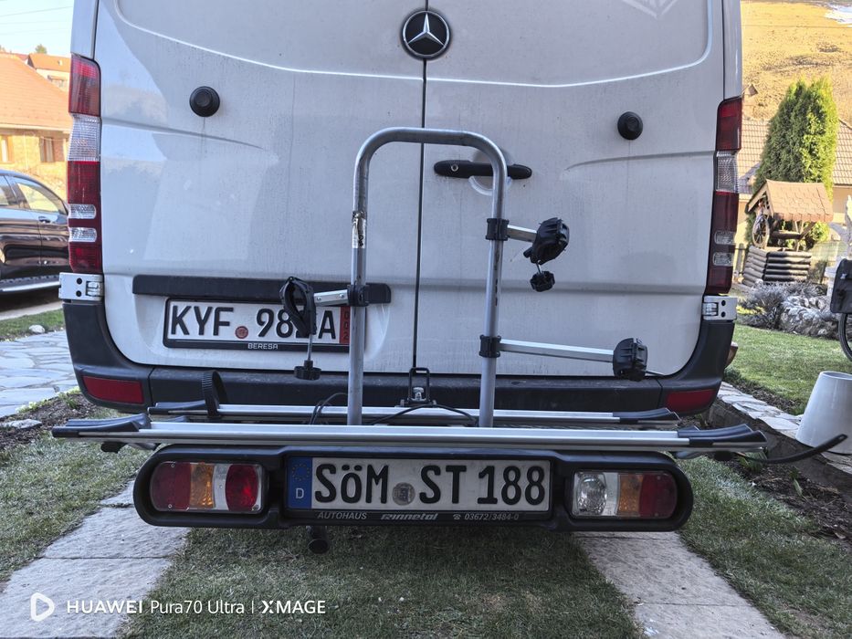 Suport auto trei biciclete