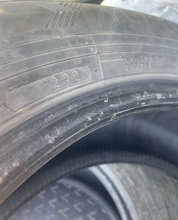 Комплект шин в отличном состоянии