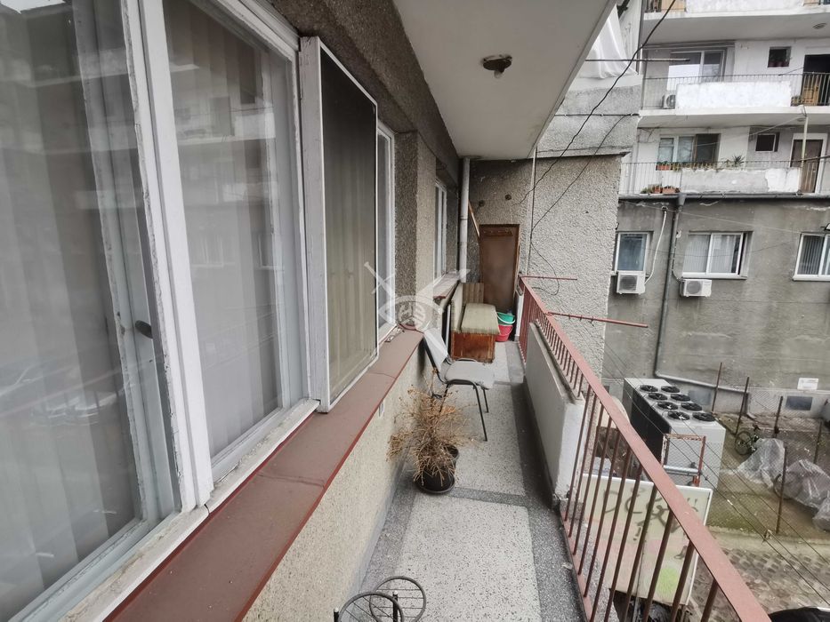 Продава се Тристаен апартамент в Бургас, Център - 96 кв.м за 2084 €/кв.м - Снимка #7