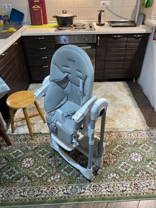 Детский стульчик peg perego