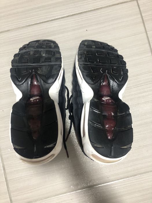 Adidasi Nike AirMax 95