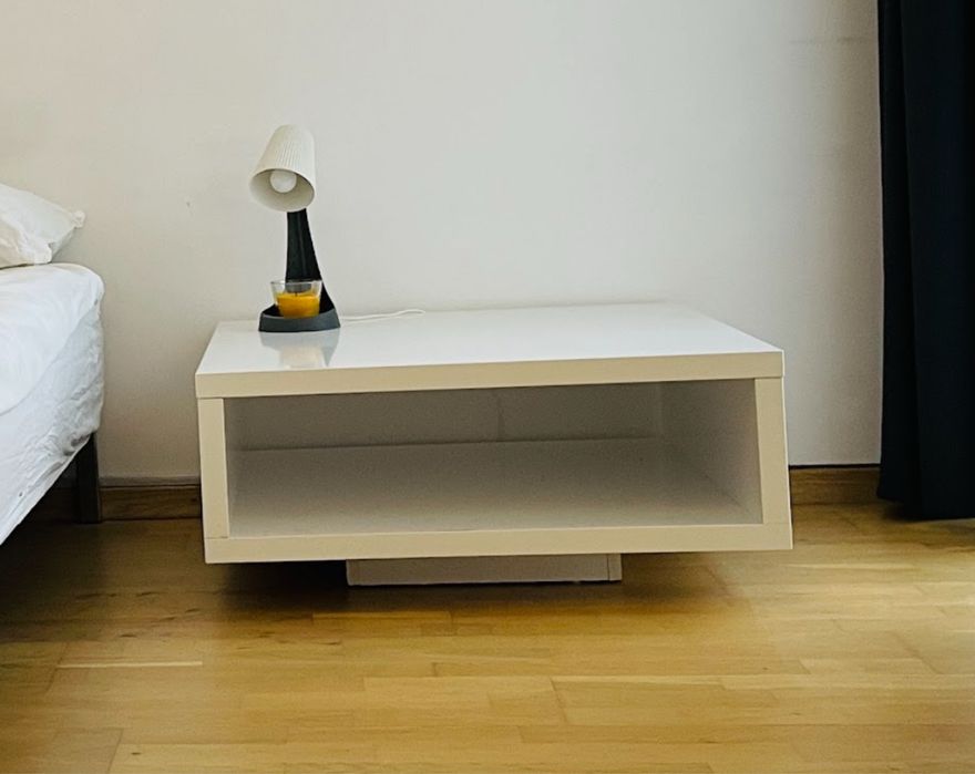 Masa cafea alb lucios