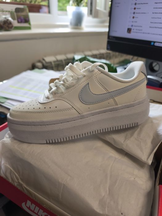 Nike mărimea 37,5