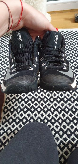 Adidasi, ghete Nike