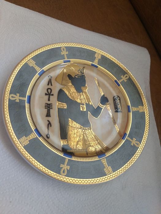 Farfurie decor Fathi Mahmud si tablou  papirus egiptean