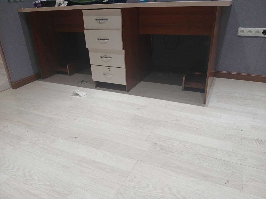Stol ofis uchun bu