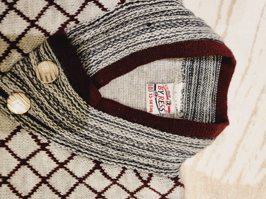 Плътна елегантна зимна блуза за момче 12-13