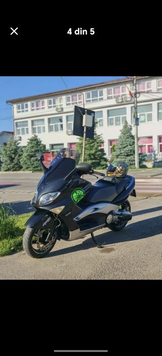 Vând Yamaha tmax 500