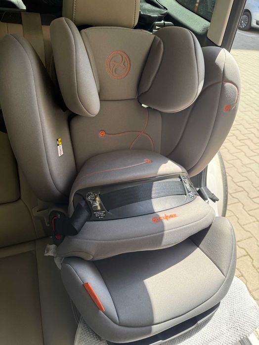 Vând scaun auto pentru copii CYBEX Gold Pallas G i-Size
