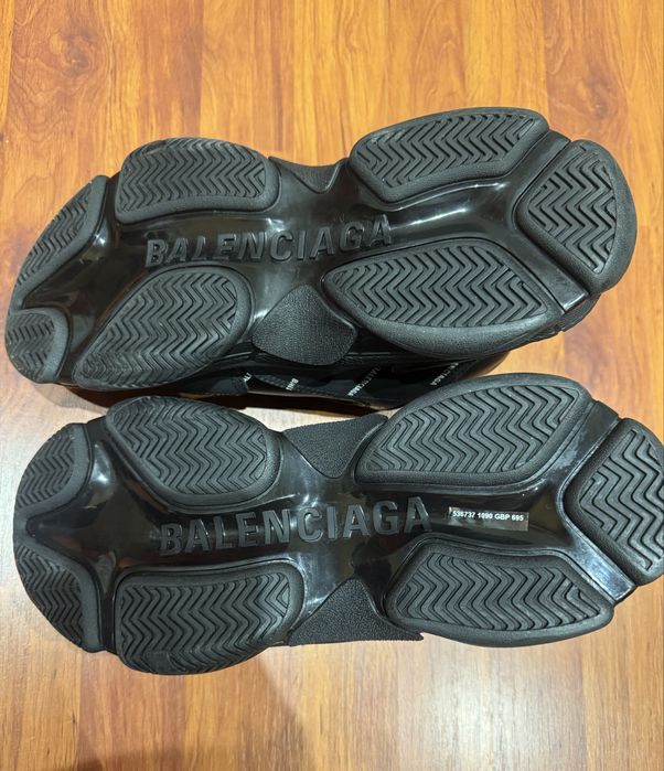 Adidasi Balenciaga Triple S Allover logo Noi Originali