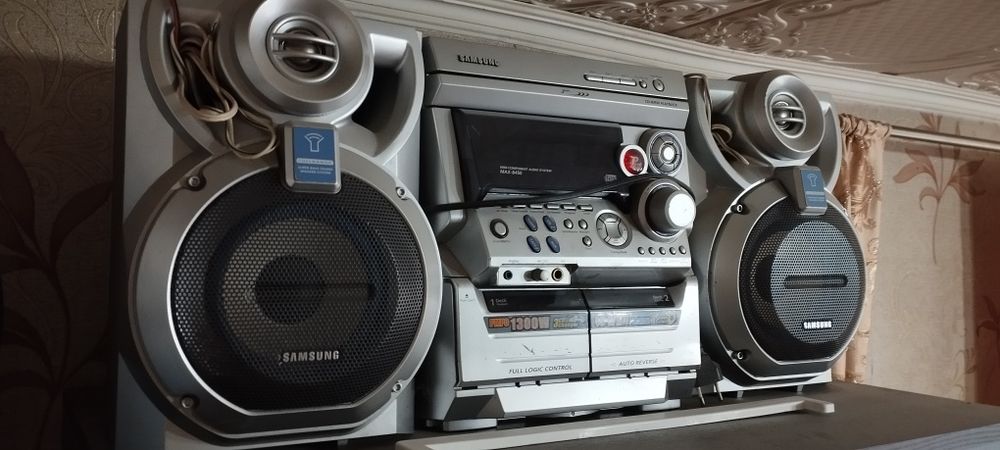 Муз,центр Samsung в отличном состоянии