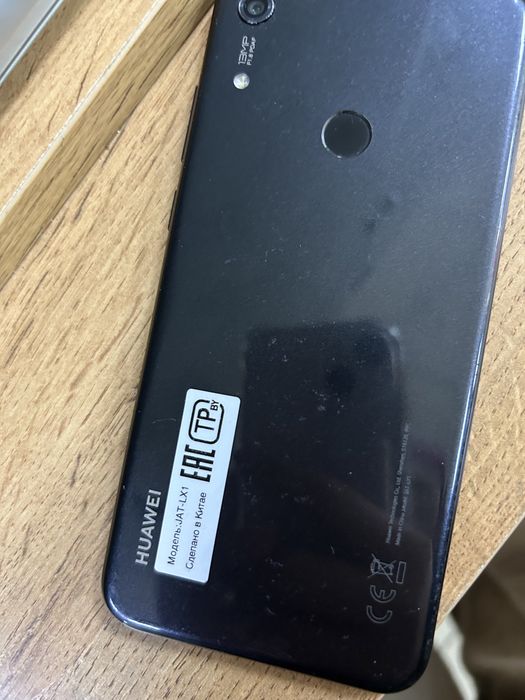 Продам телефон Huawei Y6s 2019