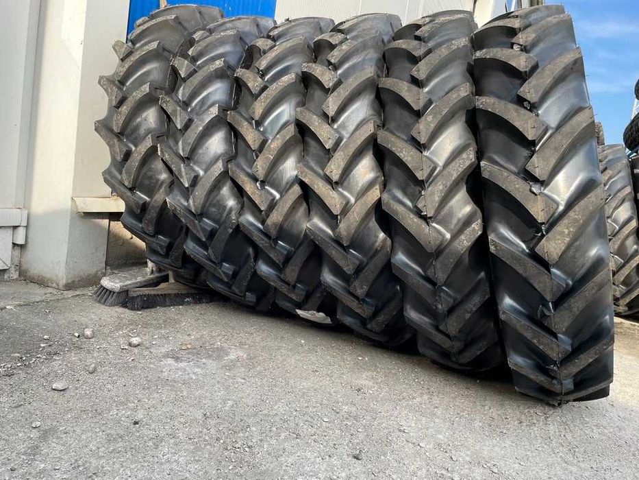 8.3-24 Anvelope  noi de tractor fata cu 8PR livrare rapida