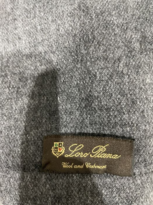 Продам пальто Loro Piana
