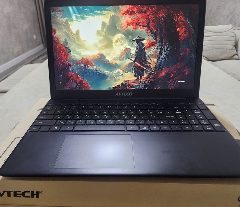 Срочно продаётся ноутбук