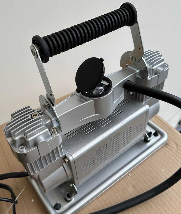 Compresor auto profesional aer 150L/minut pentru off-road