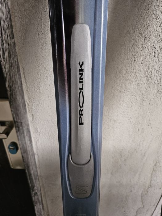 Ски Salomon Axendo 8