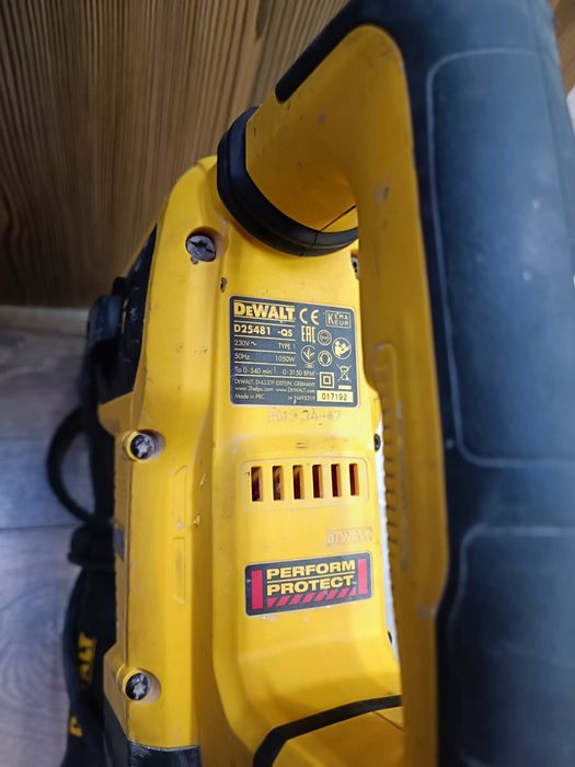 DEWALT D25481K-QS Къртач Перфоратор