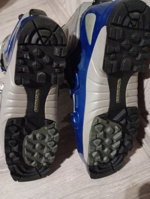 Продавам комбинирани ски обувки  LOWA N42-43 29см