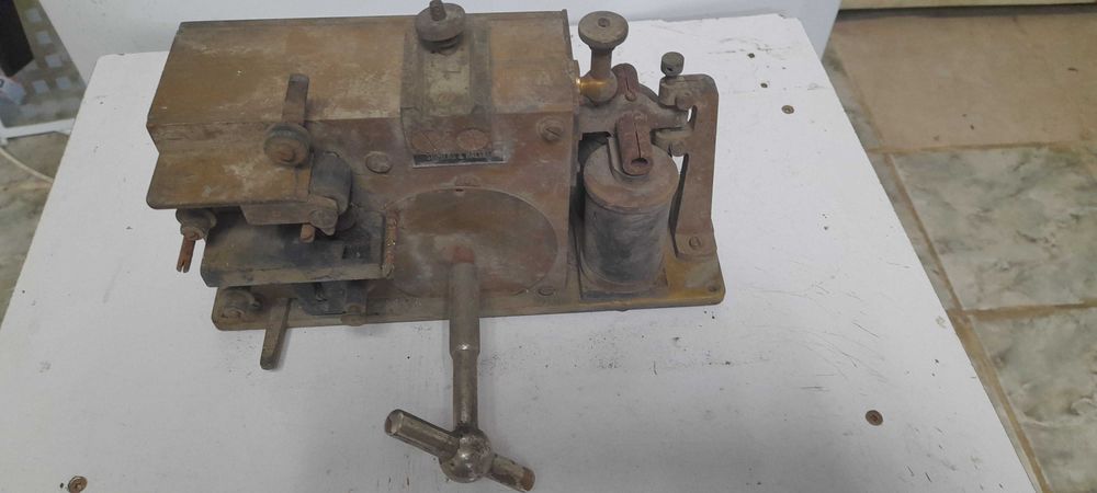 Телеграфен апарат - приемник