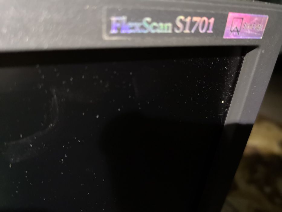 Компактен компютър HP mini + подарък  монитор