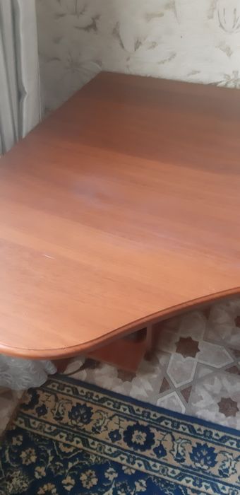 Продам стол для комьютера