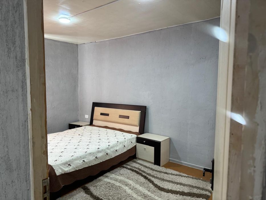 Продам дом 250 кв.м.  20 соток