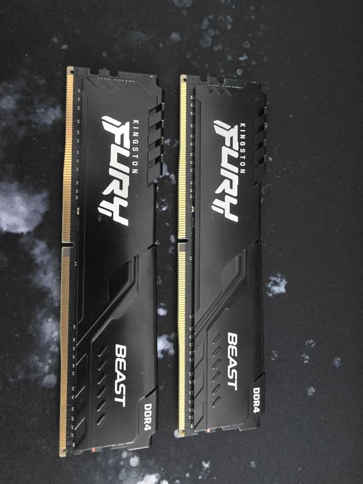 Ram kit DDR4 2x8gb / 2x16gb