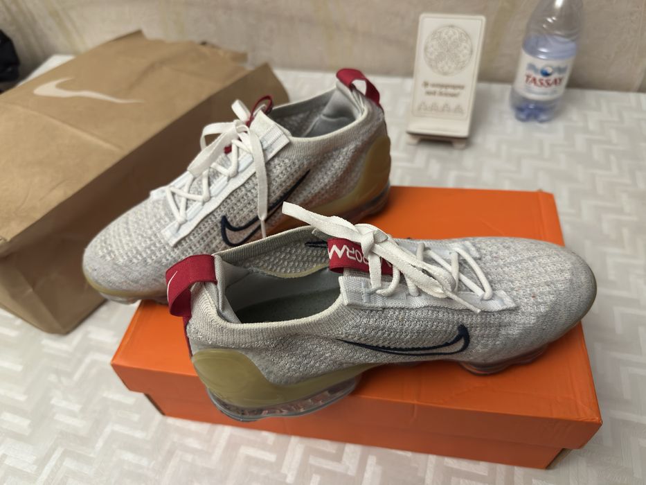 Найки универсальные