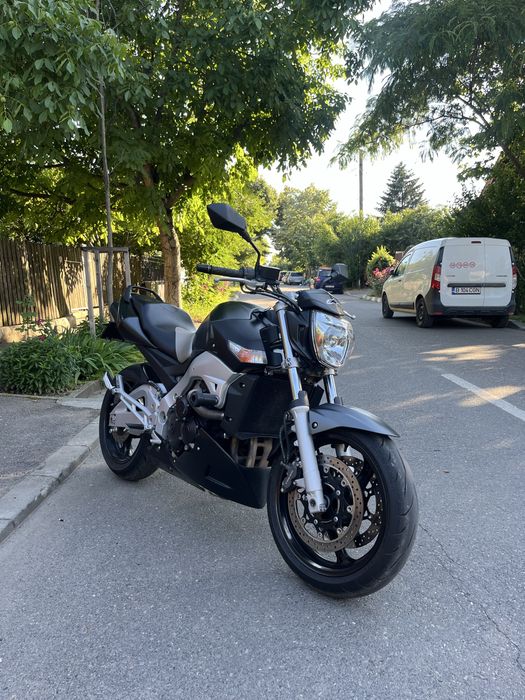 Suzuki gsr600 2006